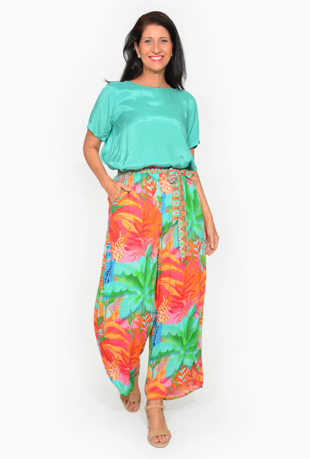 Escape Devin Rayon Short Sleeve Boxy Tee in- Short Sleeve Tops | Sleeved Dress