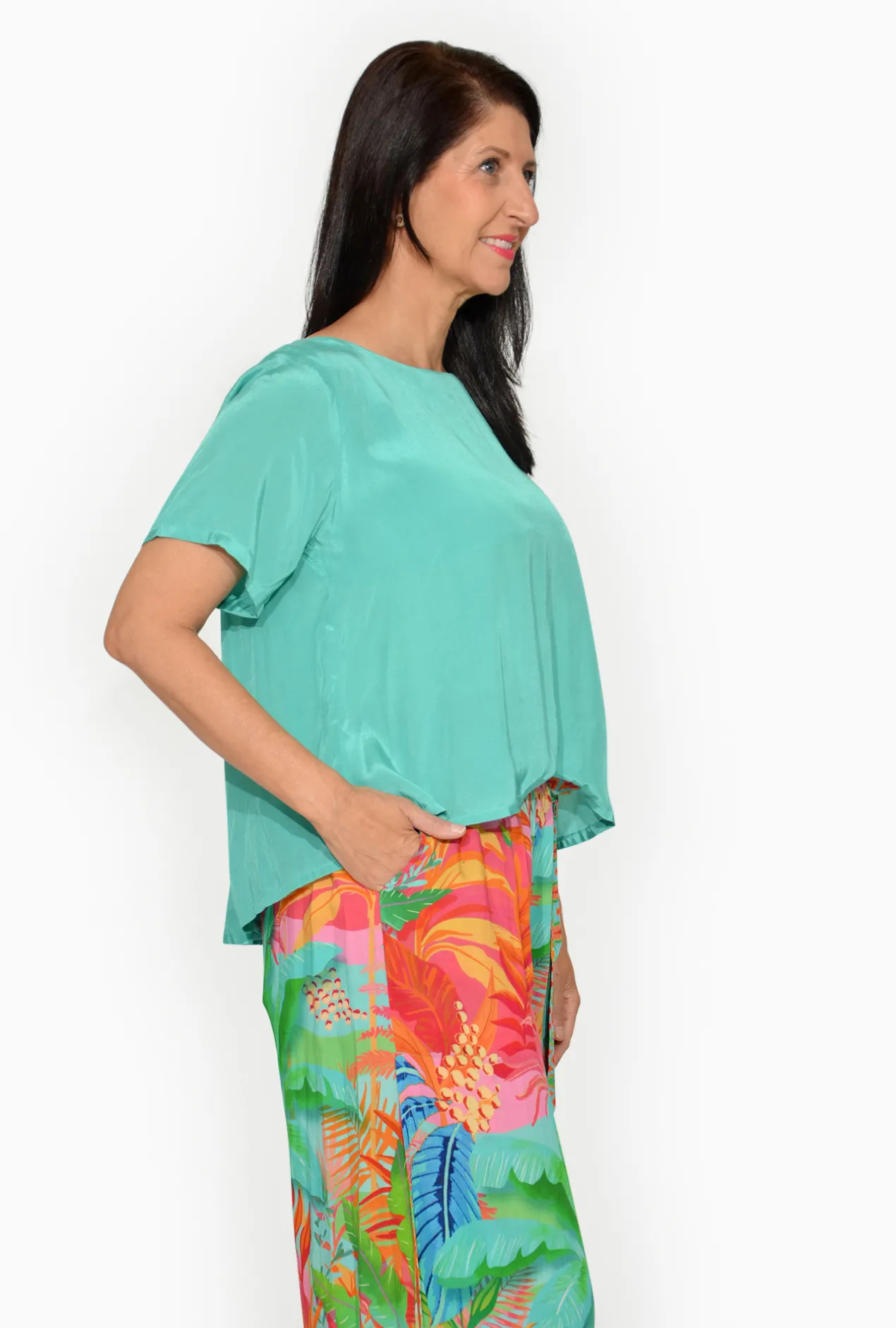 Escape Devin Rayon Short Sleeve Boxy Tee in- Short Sleeve Tops | Sleeved Dress