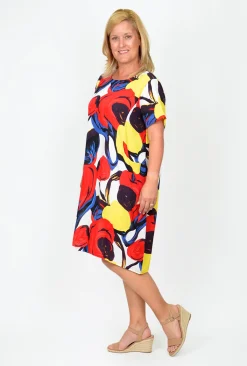 Caroline Morgan Dixie Short Sleeve Printed Shift Dress in Rose Bud Multi- Knee Length Dresses | Short Sleeved Dresses