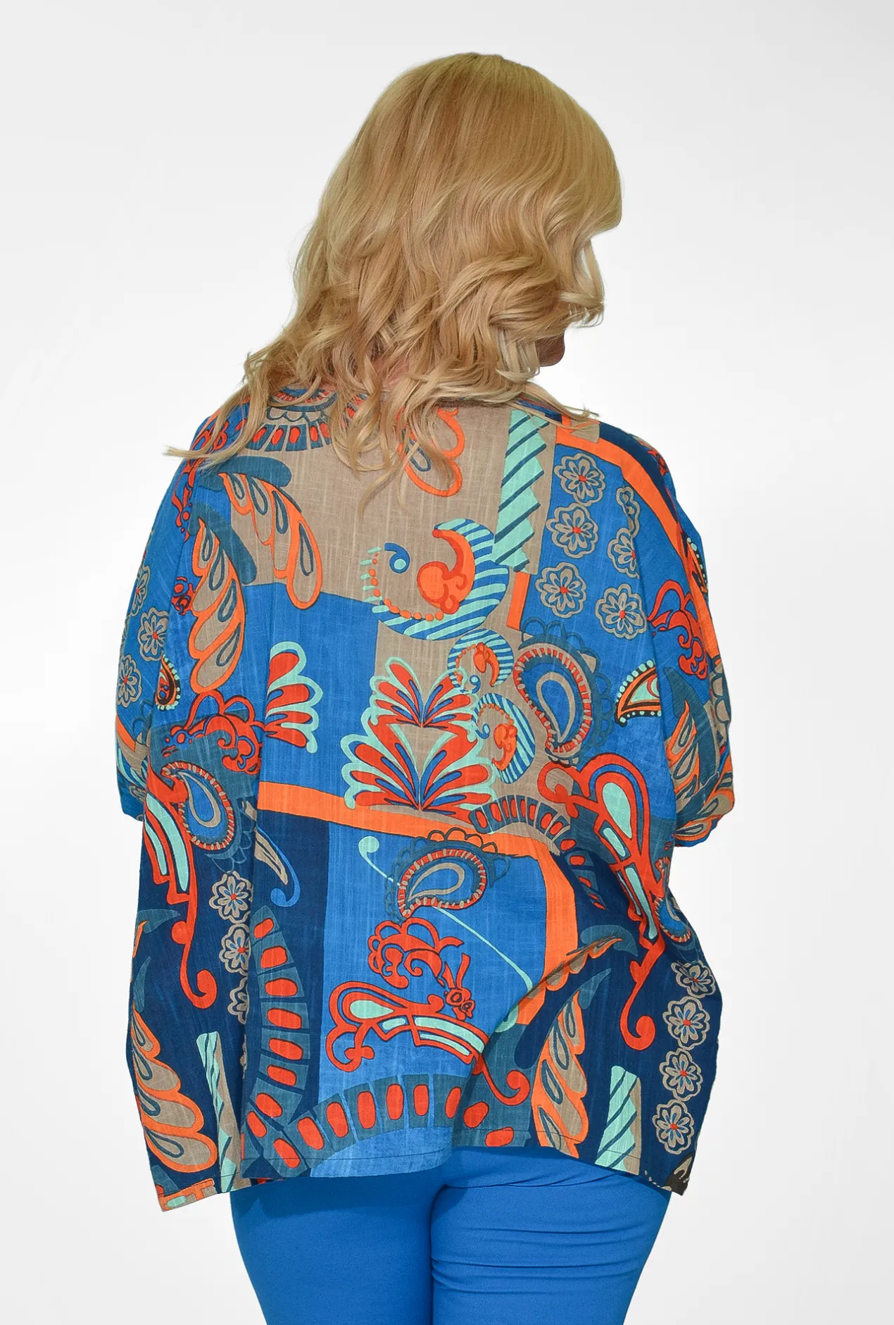 Orientique Ivy Cotton Short Sleeve Boxy Top in Blue Motifs- Cotton Tops | Short Sleeve Tops