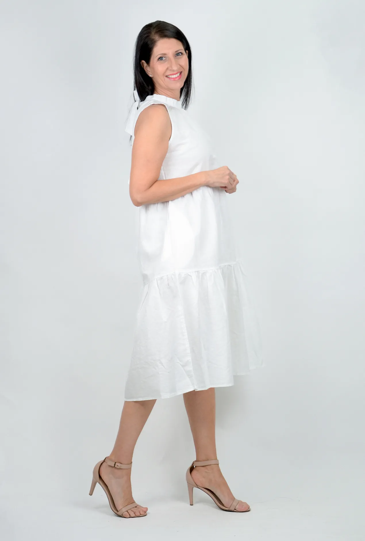 Sass Toni Linen Sleeveless Midi Dress in White- Sleeveless Dresses | Midi Dresses